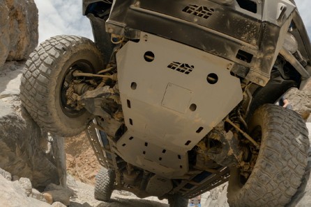 Custom off-road vehicle fabrication